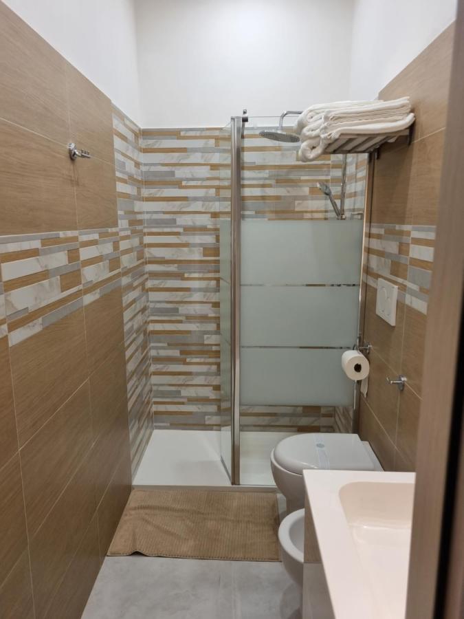 Hotel Locazione Turistica Adriatico à Bari Extérieur photo