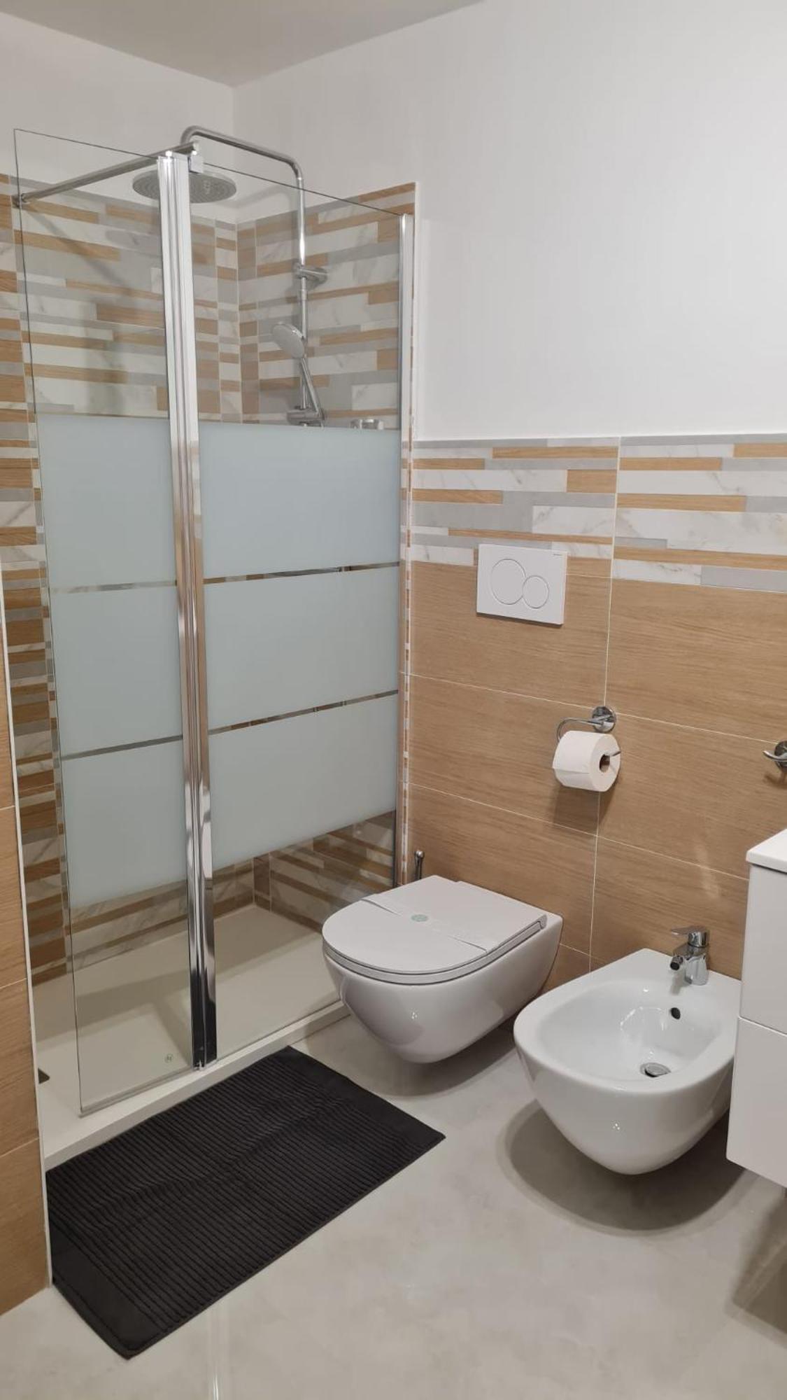 Hotel Locazione Turistica Adriatico à Bari Extérieur photo
